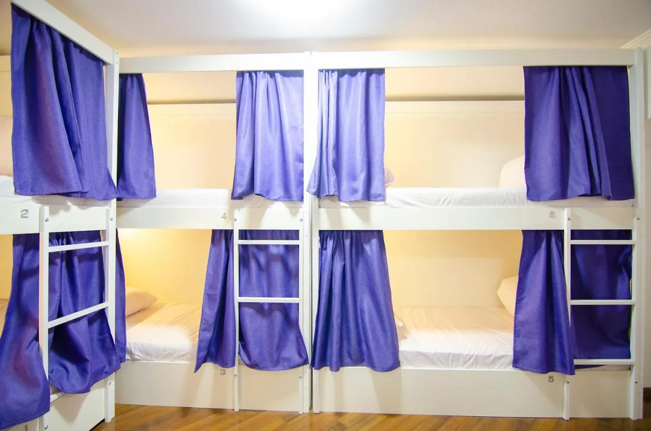 Pop Art Hostel Rynok Sq 利沃夫 乌克兰