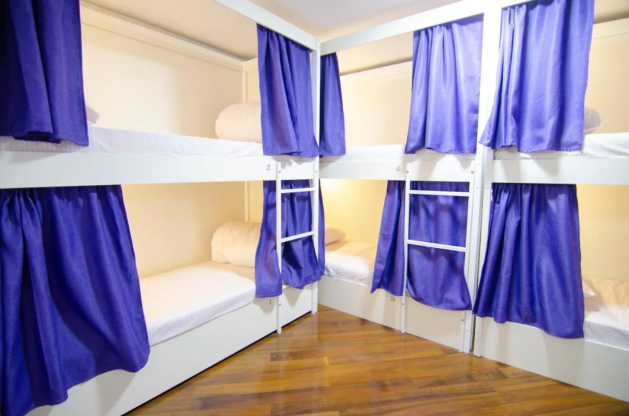 Pop Art Hostel Rynok Sq Lviv