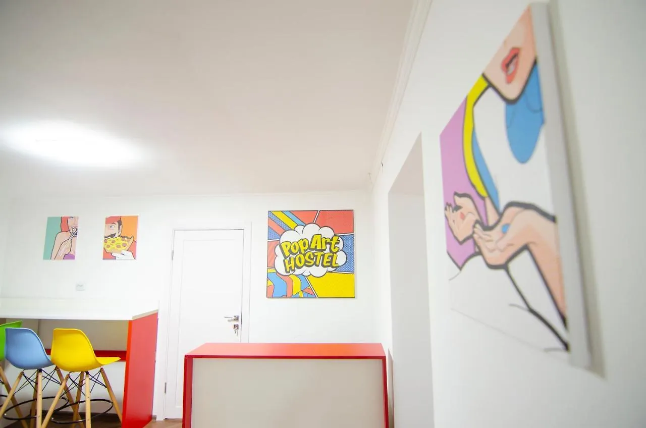 Pop Art Hostel Rynok Sq Lviv 0*,  Ucrânia
